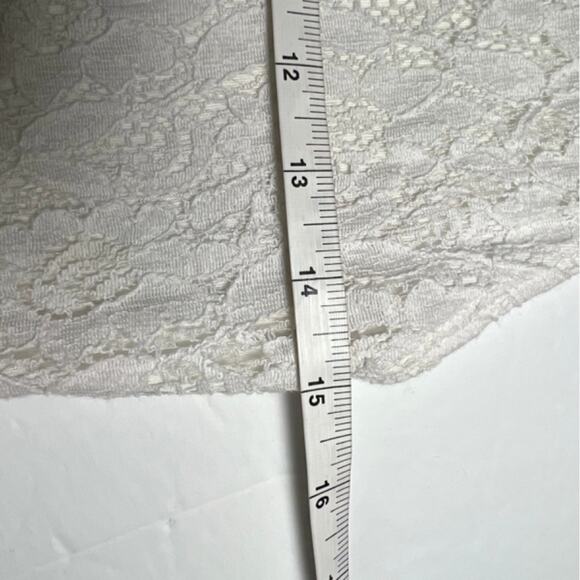 Tea n Rose Lace Dress, L - Picture 9 of 11